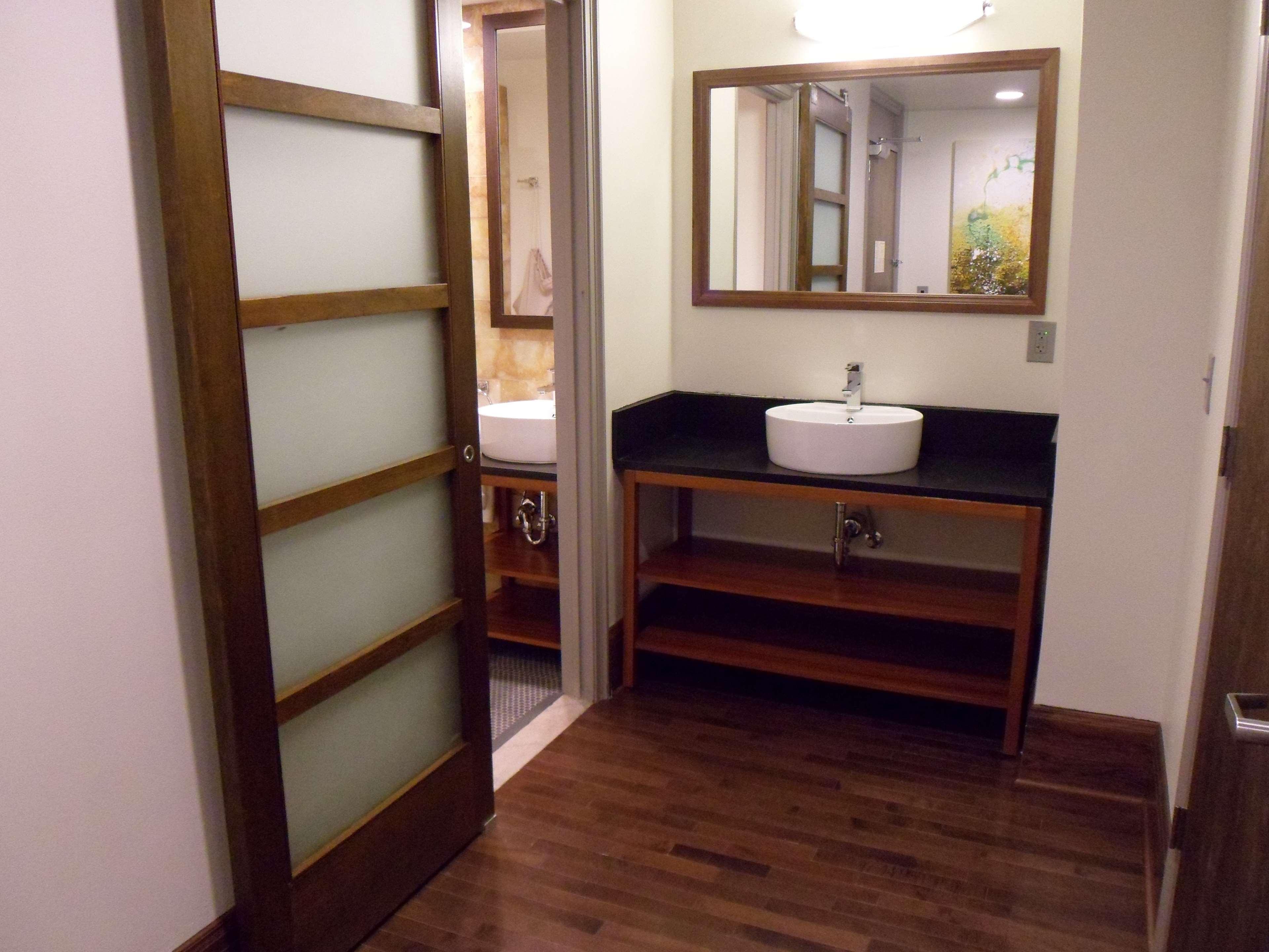 The Tudor Arms Hotel Cleveland - A Doubletree By Hilton Esterno foto
