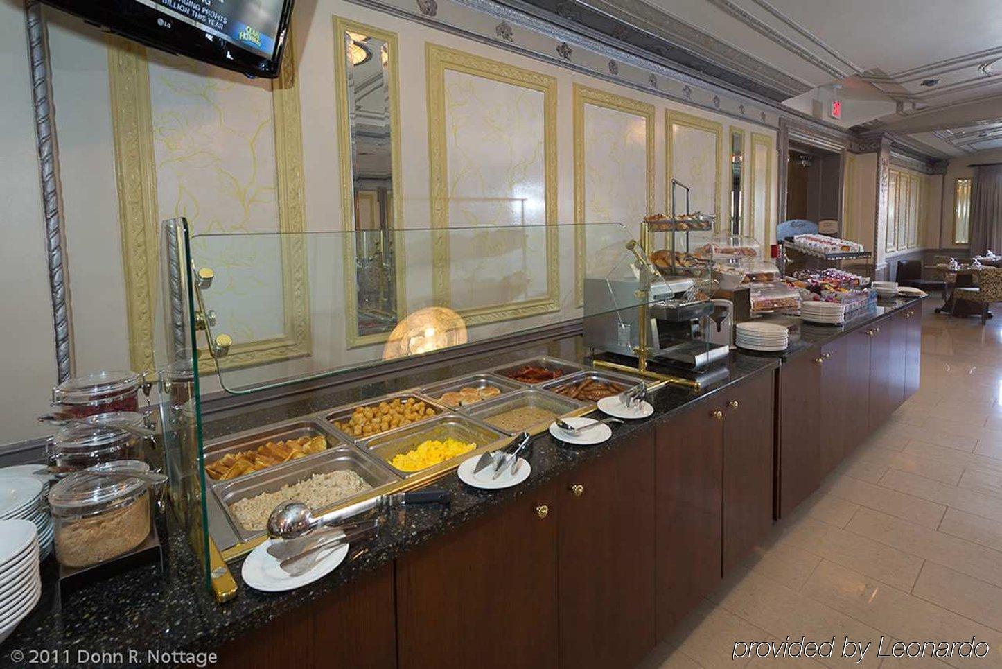The Tudor Arms Hotel Cleveland - A Doubletree By Hilton Ristorante foto